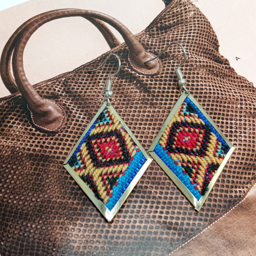 Western Cowgirl Wool & Alpaca Silver Earrings Set Boho Aztec Pattern Handmade - Picture 6 of 6